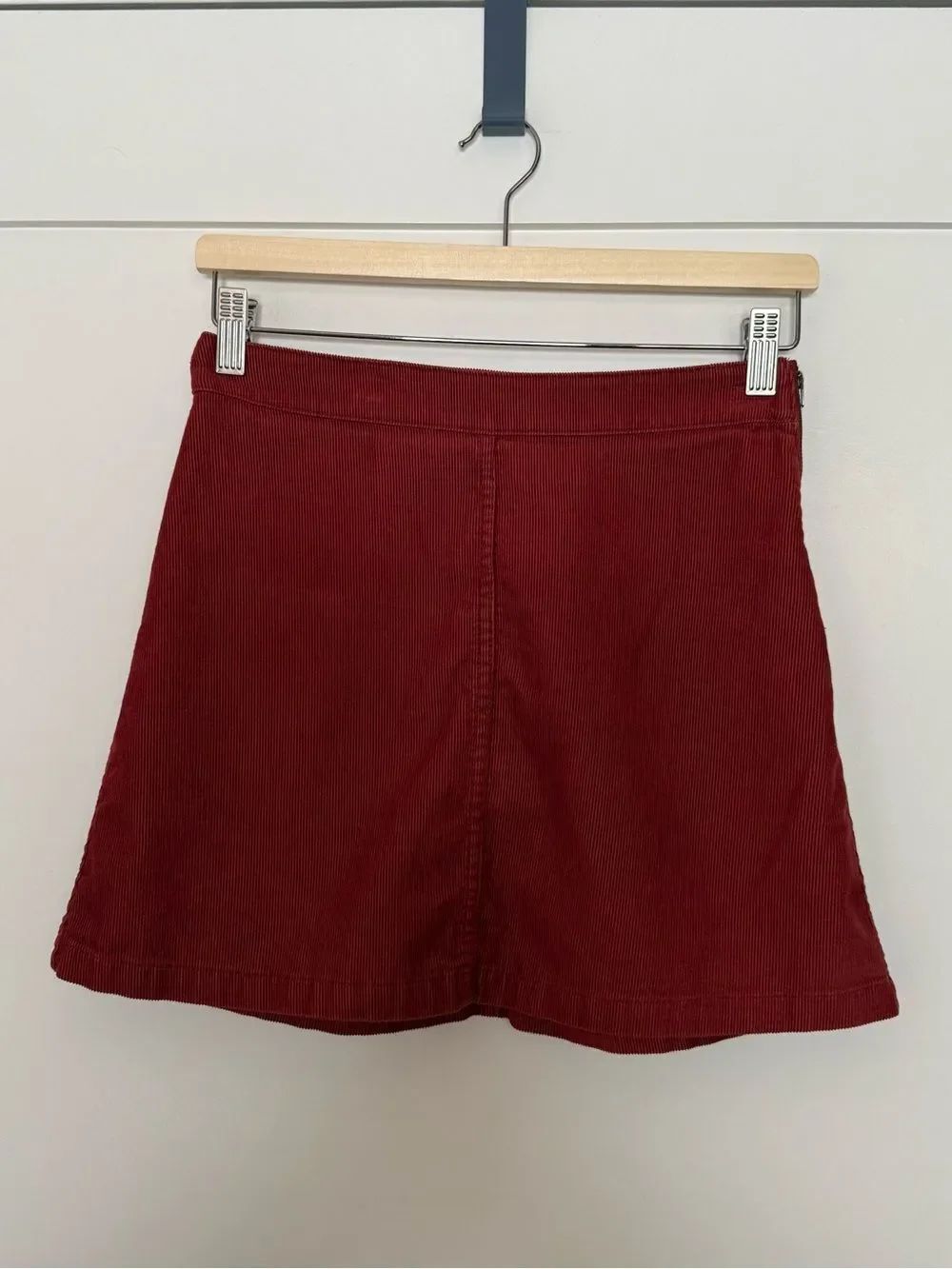 Wilfred Free Corduroy Mini Skirt Womens Sz 2 Auburn Red Stretch Academia